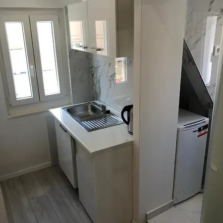 Vid Apartment *